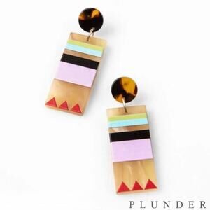 New Plunder “Kenadee” Rectangle Acrylic Earrings (2.25”)